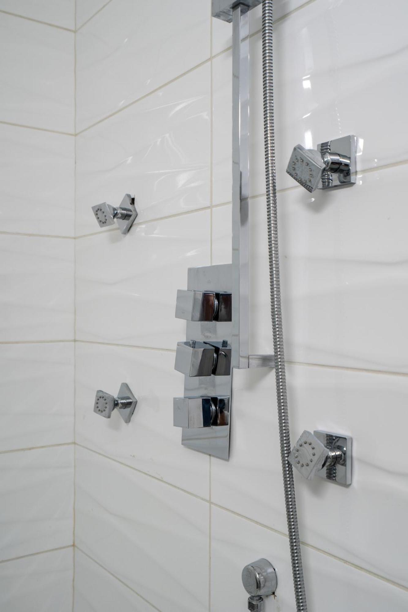 Ferienwohnung Element On First By Manna YYC Zimmer foto