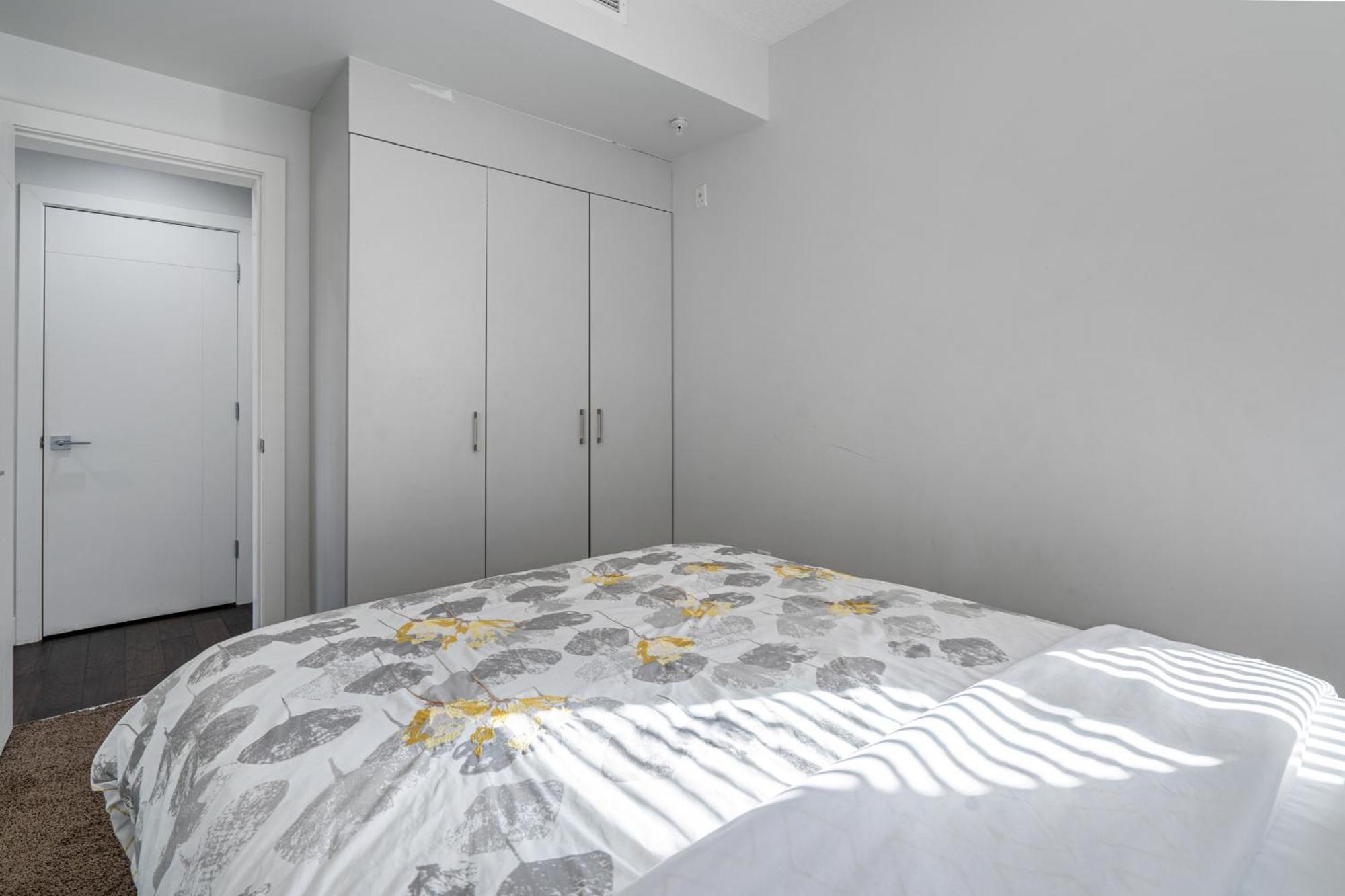 Ferienwohnung Element On First By Manna YYC Zimmer foto