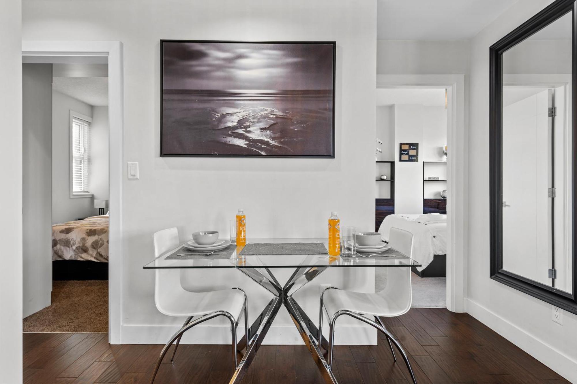 Ferienwohnung Element On First By Manna YYC Zimmer foto